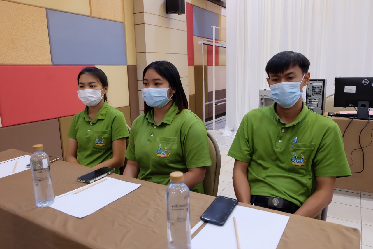 title - ผู้ตรวจราชการกรม เป็นประธานเปิดโครงการสัมมนาเชิงปฏิบัติการการกำหนดแนวทางการพัฒนาเกษตรกรสู่การเป็นผู้ประกอบการเกษตรในเขตปฏิรูปที่ดิน ณ โรงแรมไม้หอมวิลล่า อำเภอเมืองนครสวรรค์ จังหวัดนครสวรรค์